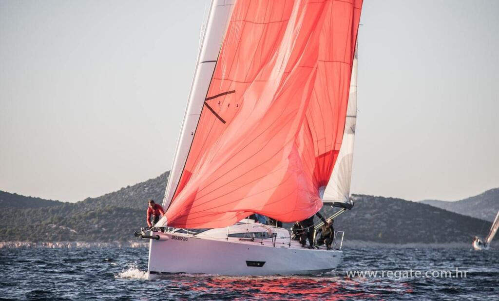 Elan E5 Elaya
