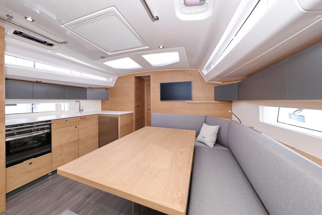 Elan Impression 45 Bava
