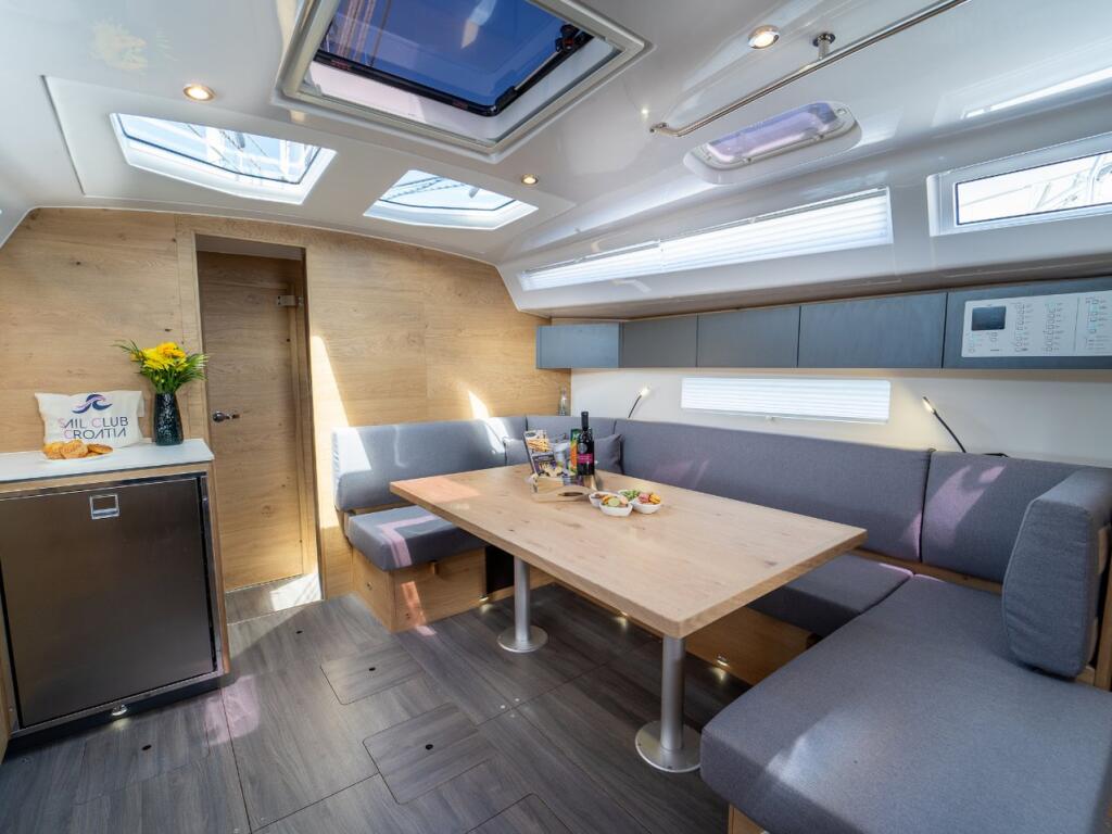 Elan Impression 45 Trinity