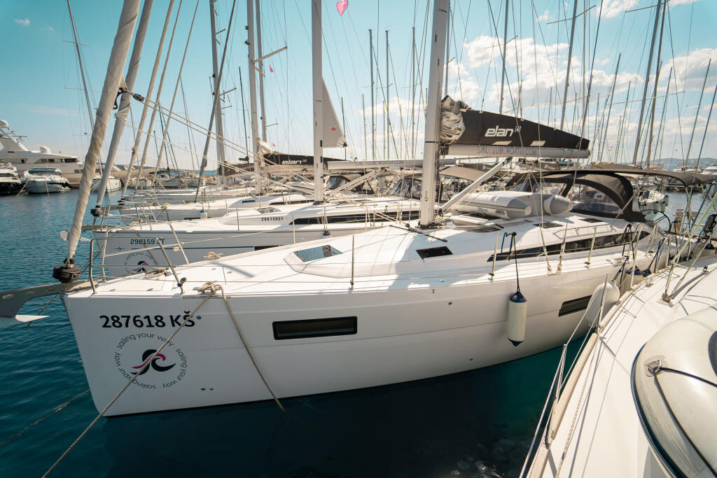 Elan Impression 45 Skipper's Girl