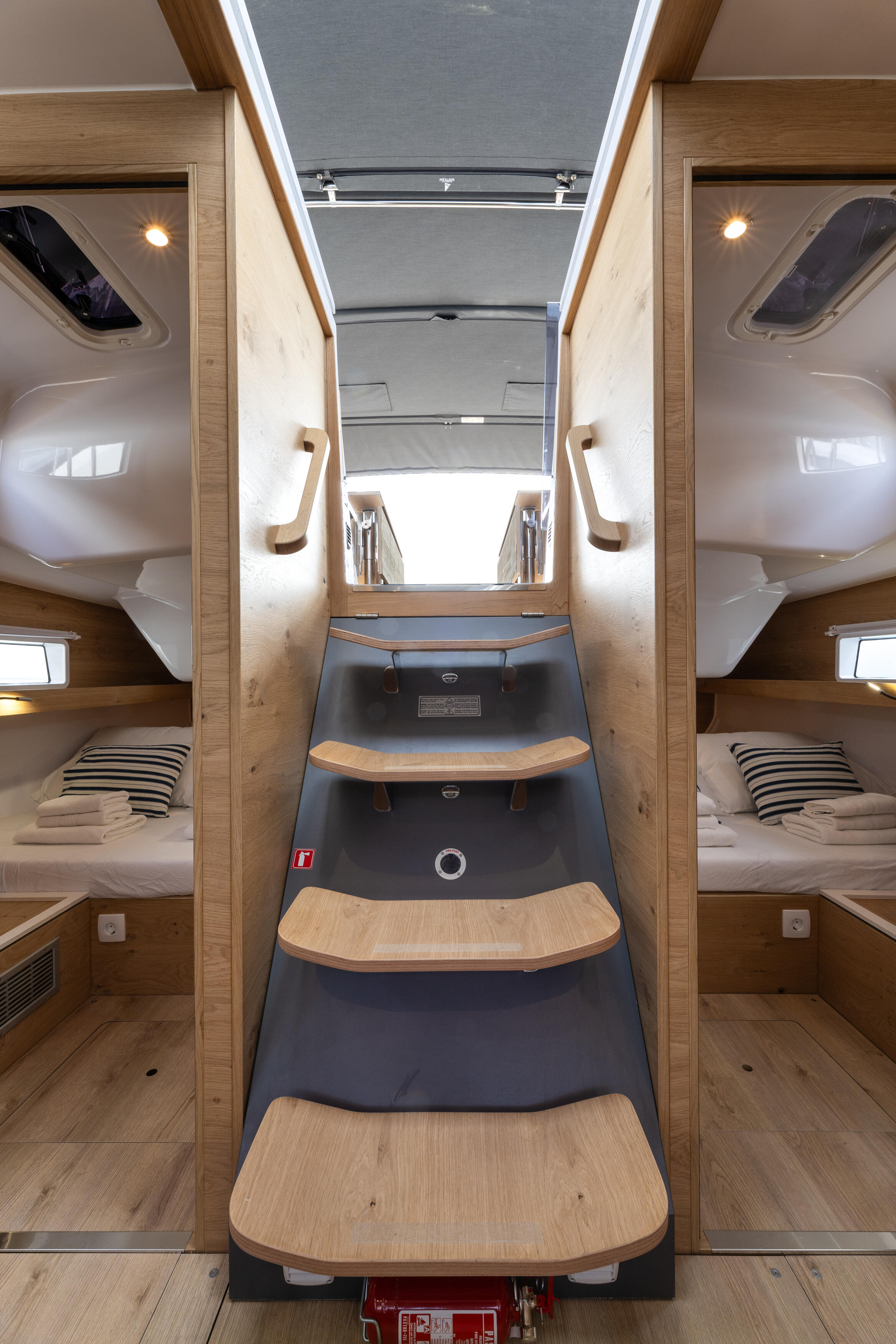 Elan Impression 45 Seabee Alpha