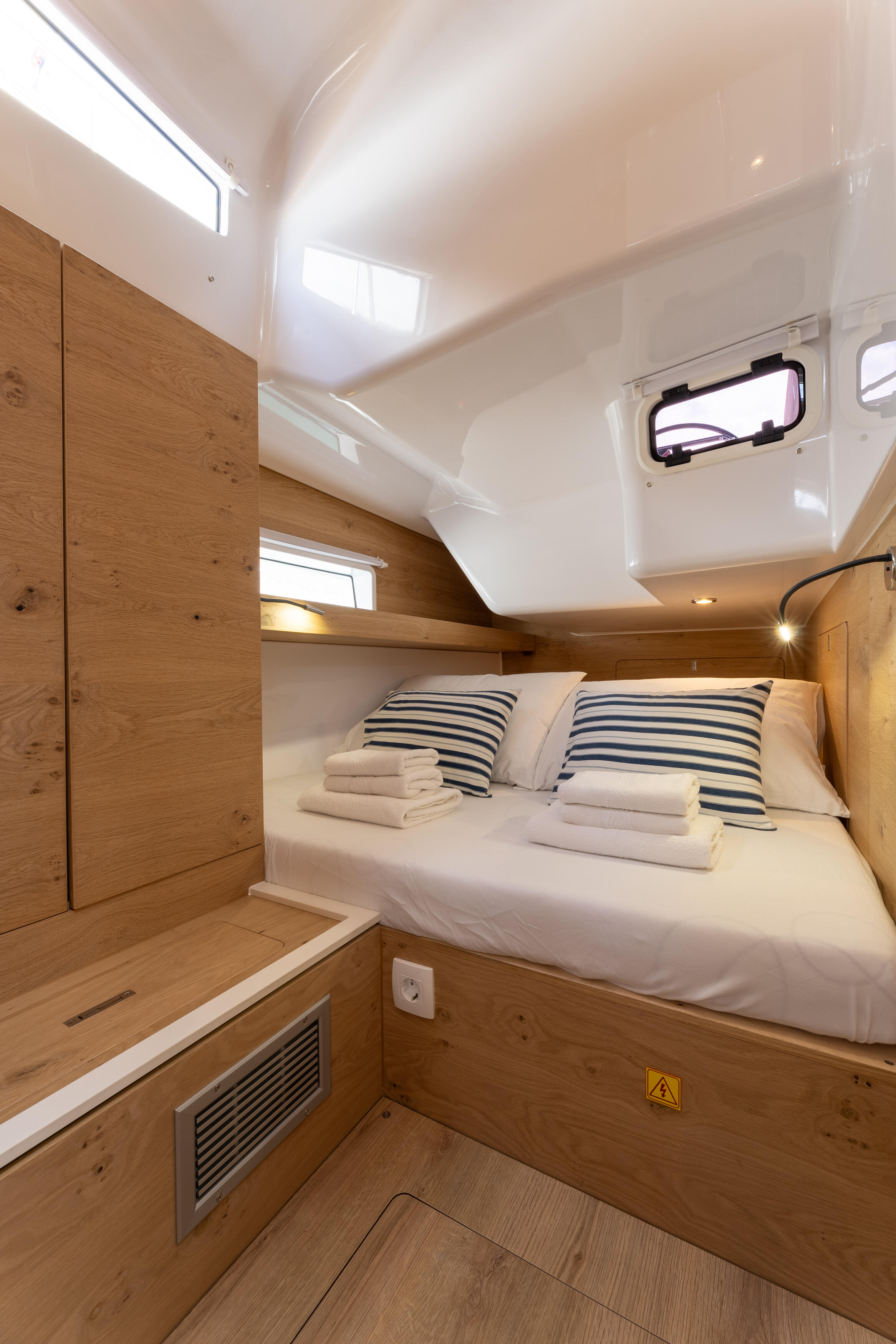 Elan Impression 45 Seabee Alpha