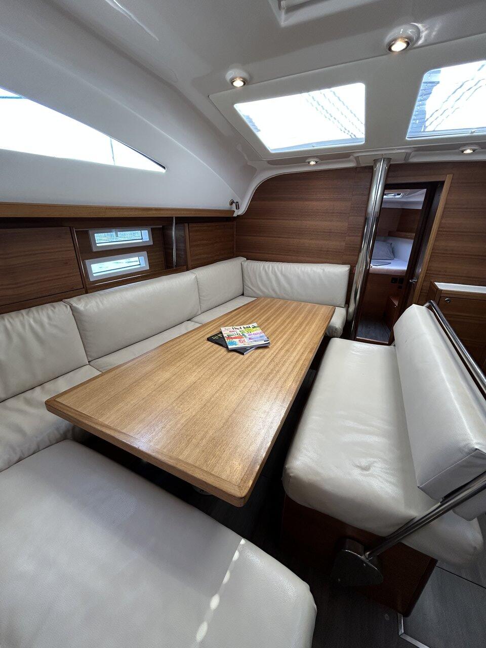 Elan Impression 45.1 Viki