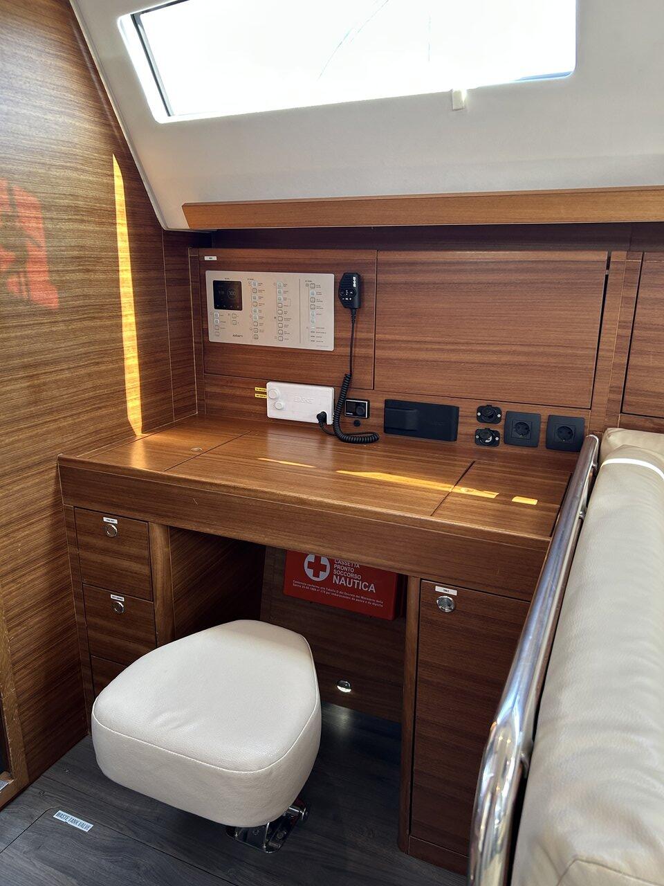 Elan Impression 45.1 Viki