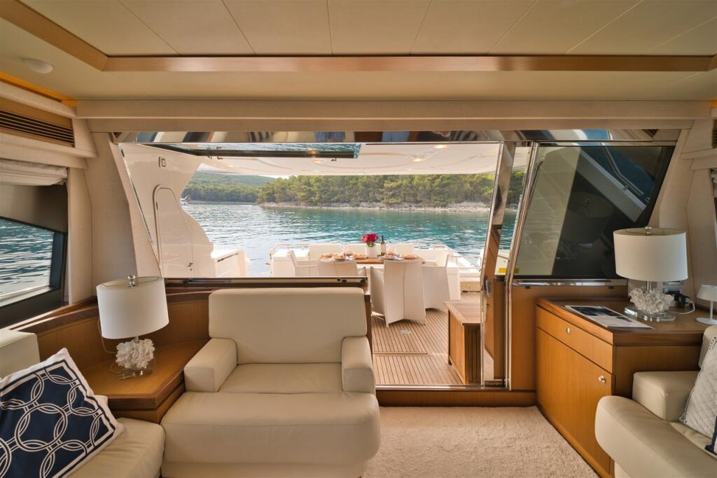 Ferretti Yachts 681 M/Y Dominique