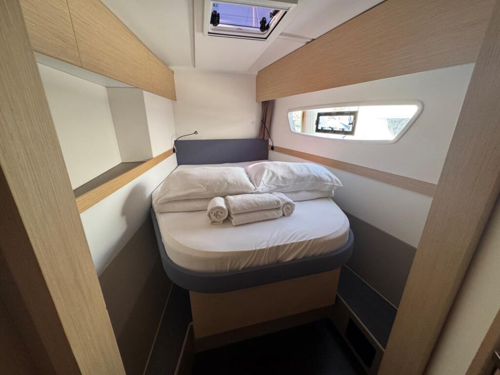 Fountaine Pajot Astrea 42 Quatuor Rosual Mar