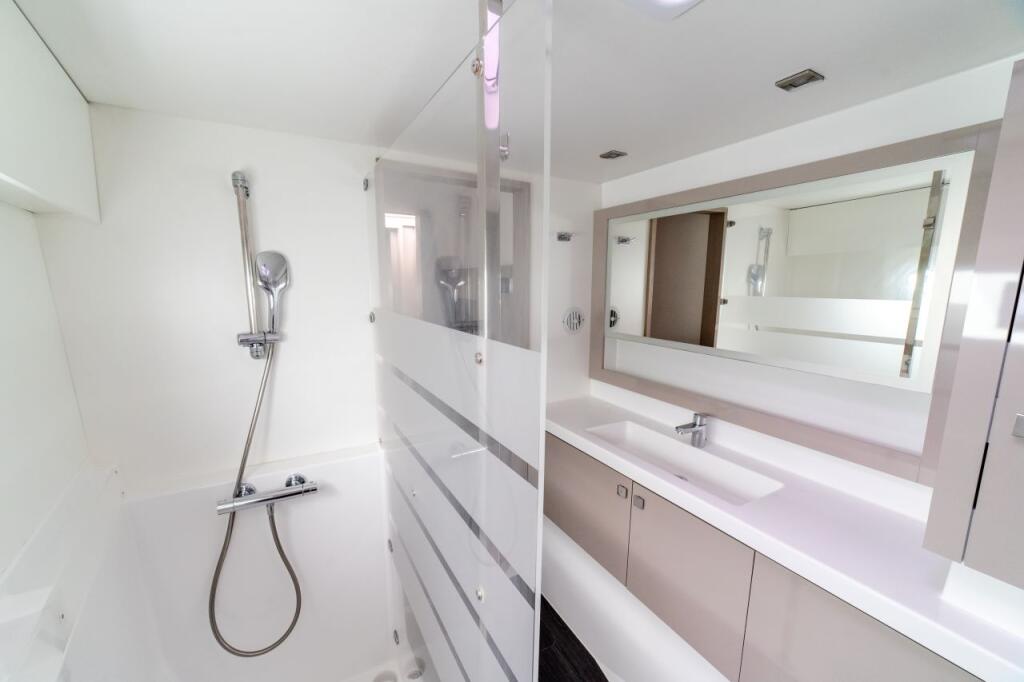Fountaine Pajot Astrea 42 NARNIA