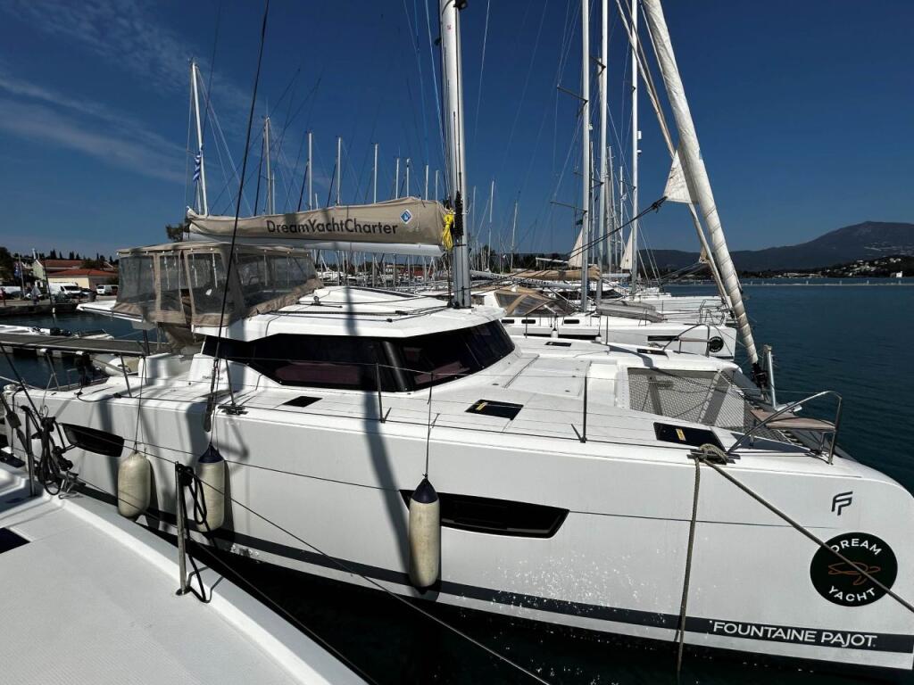 Fountaine Pajot Astrea 42 HAKUNA MATATA I