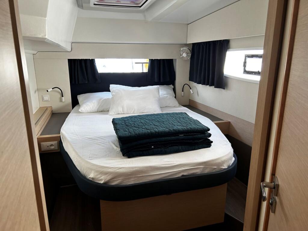 Fountaine Pajot Astrea 42 HAKUNA MATATA I