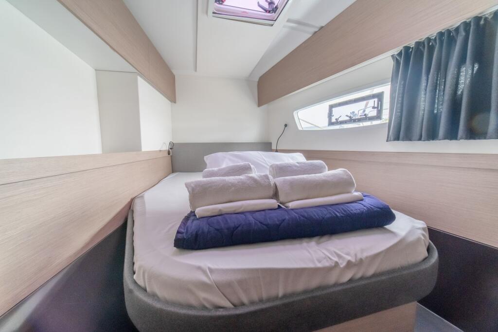 Fountaine Pajot Astrea 42 MARLIN II