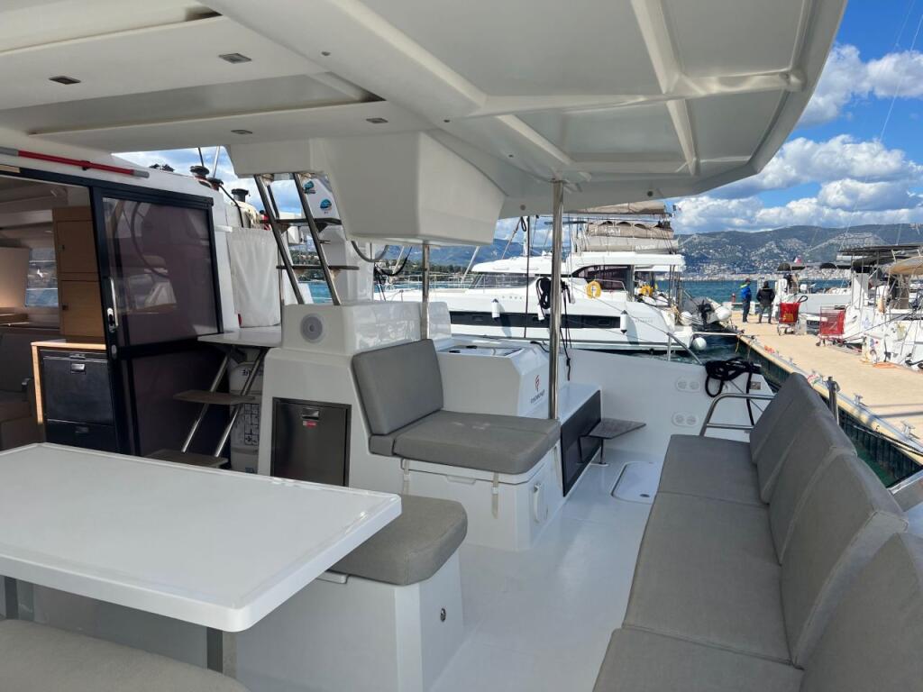 Fountaine Pajot Astrea 42 EL LIBERTAT
