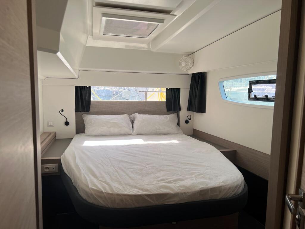 Fountaine Pajot Astrea 42 WHITEHAVEN