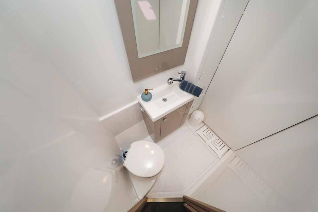 Fountaine Pajot Astrea 42 Ariel