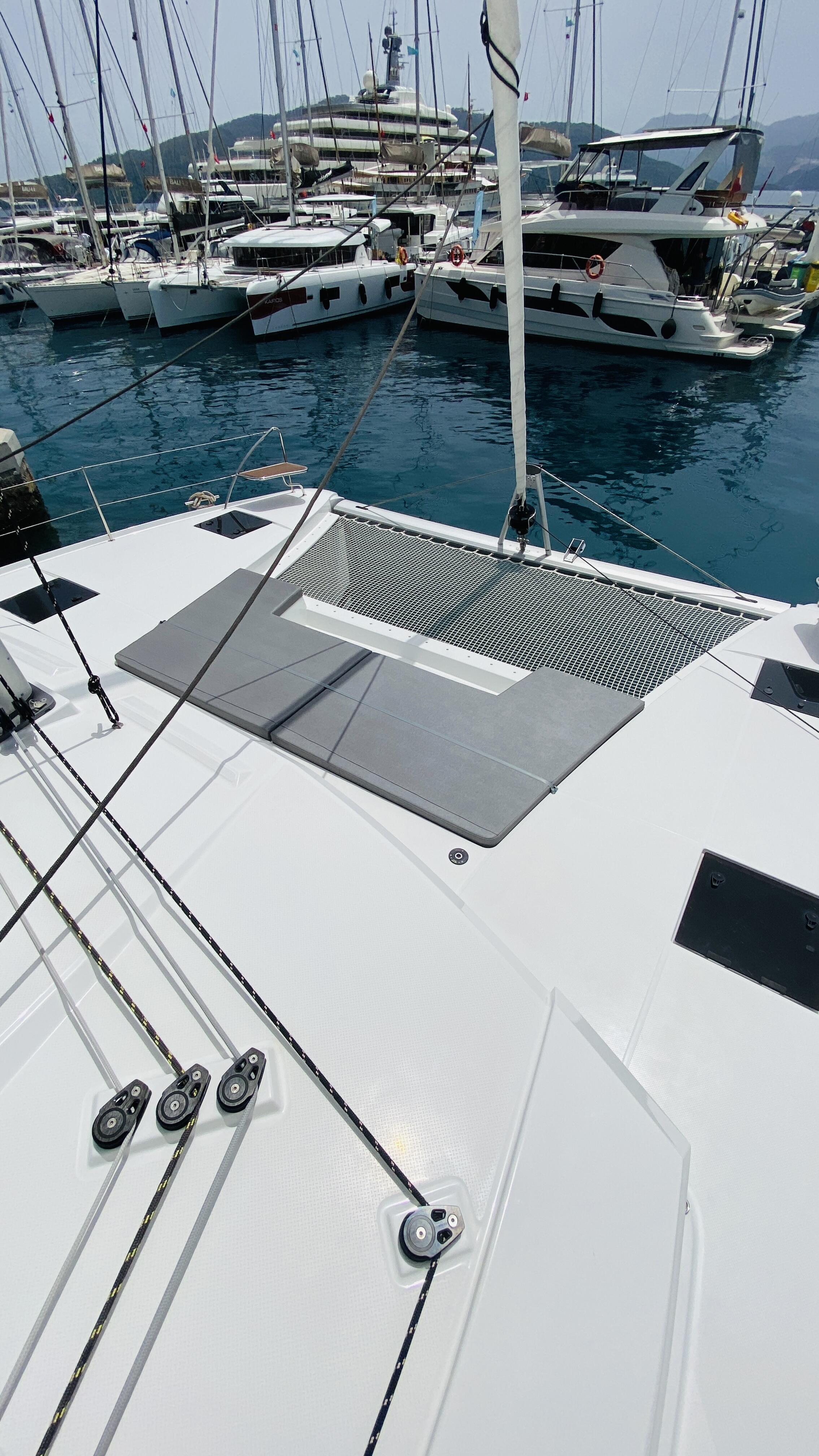 Fountaine Pajot Astrea 42 Sirius 1