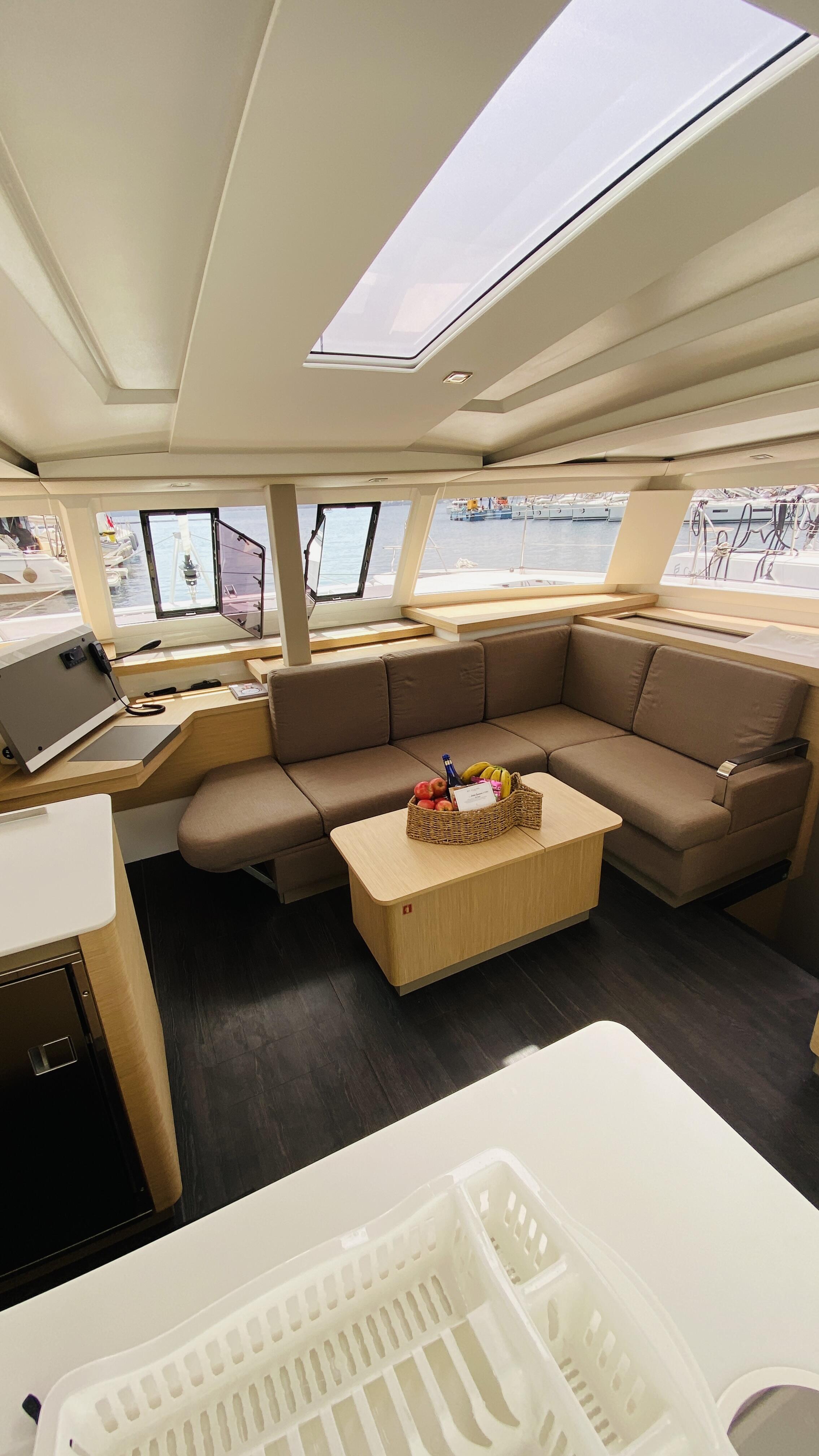 Fountaine Pajot Astrea 42 Sirius 1