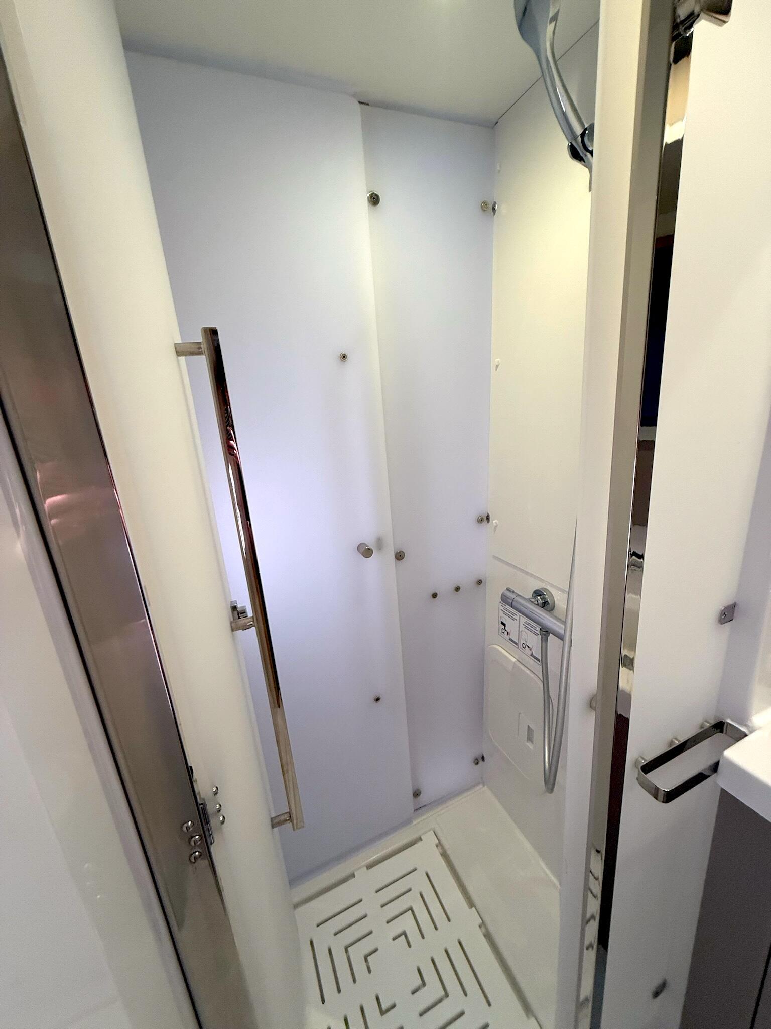 Fountaine Pajot Astrea 42 Ocean Allure