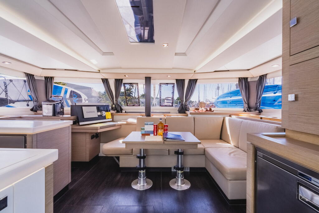 Fountaine Pajot Astrea 42 Pegasus