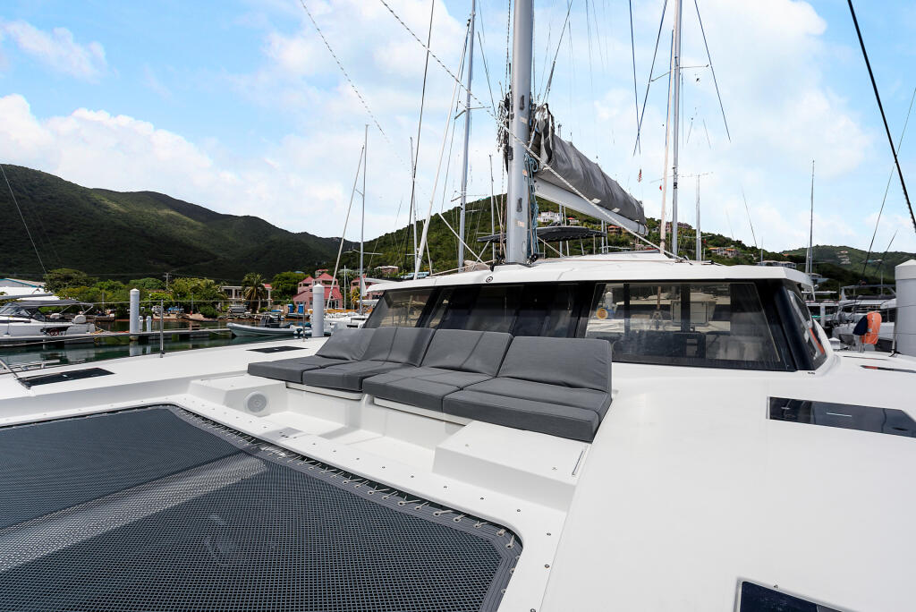 Fountaine Pajot Astrea 42 Brown Eyed Girl