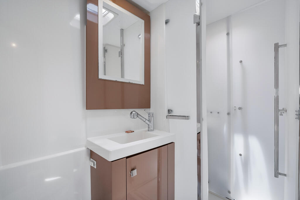 Fountaine Pajot Astrea 42 Brown Eyed Girl