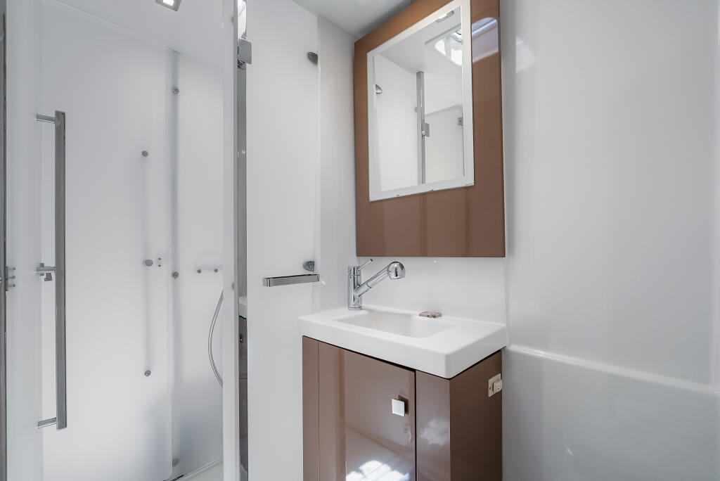 Fountaine Pajot Astrea 42 Brown Eyed Girl