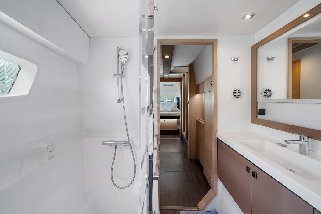 Fountaine Pajot Astrea 42 Brown Eyed Girl