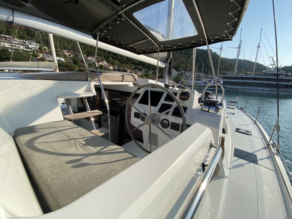 Fountaine Pajot Astrea 42 Osaya