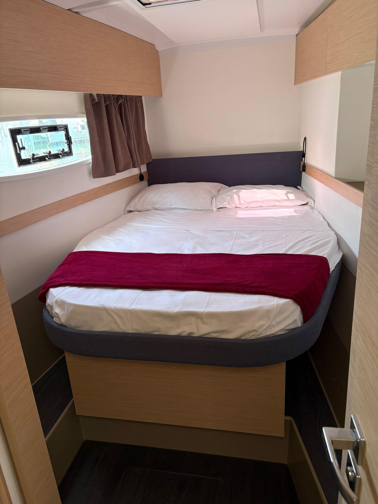 Fountaine Pajot Astrea 42 Harley Quinn