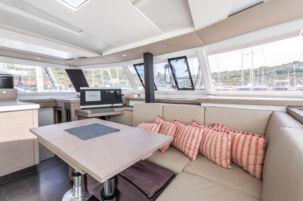 Fountaine Pajot Astrea 42 Livia Augusta