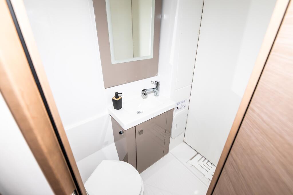 Fountaine Pajot Astrea 42 Livia Augusta