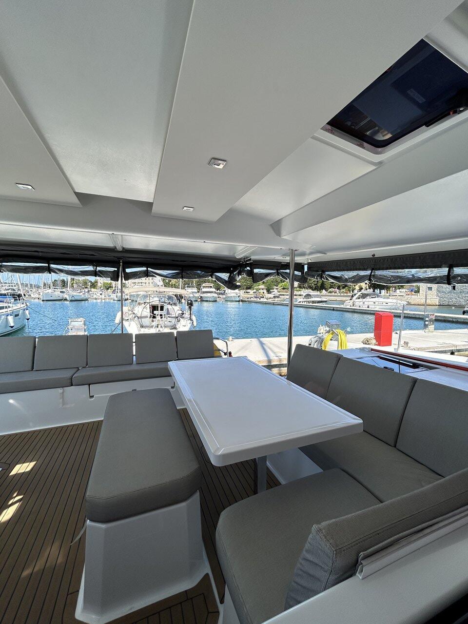 Fountaine Pajot Astrea 42 Jami