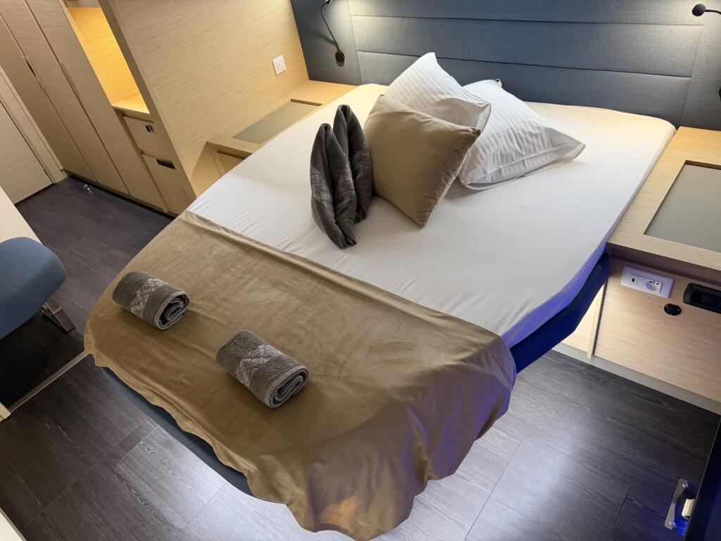 Fountaine Pajot Aura 51 Sunrise