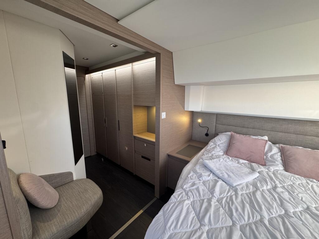 Fountaine Pajot Aura 51 Maeva