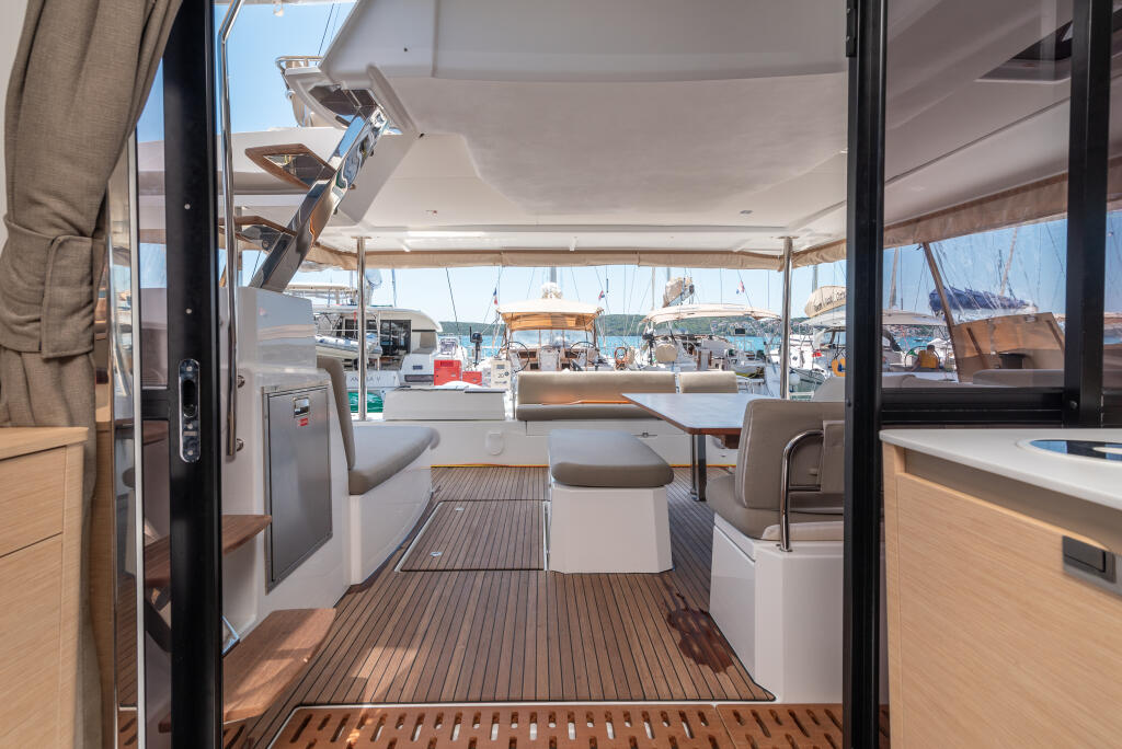 Fountaine Pajot Aura 51 Odysseus