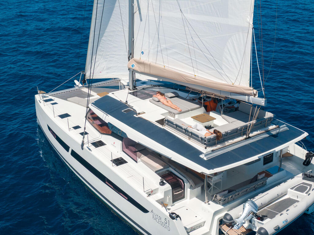 Fountaine Pajot Aura 51 Celestia