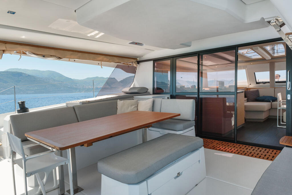Fountaine Pajot Aura 51 Celestia