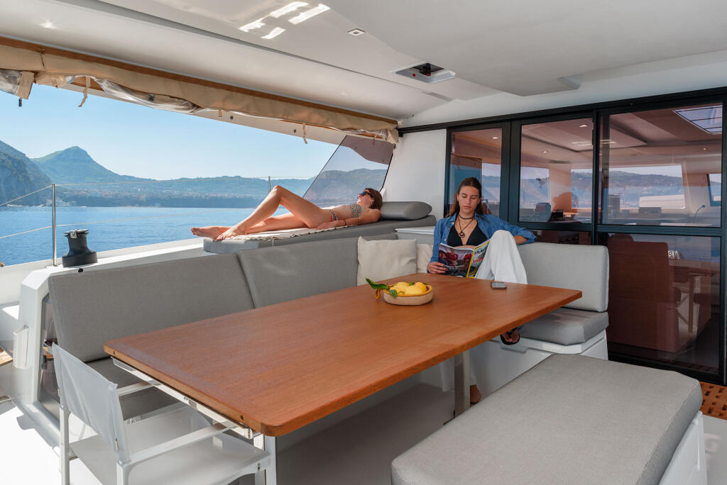Fountaine Pajot Aura 51 Celestia