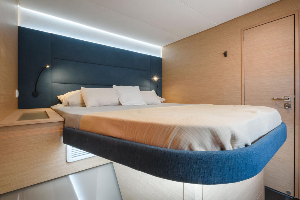 Fountaine Pajot Aura 51 Celestia
