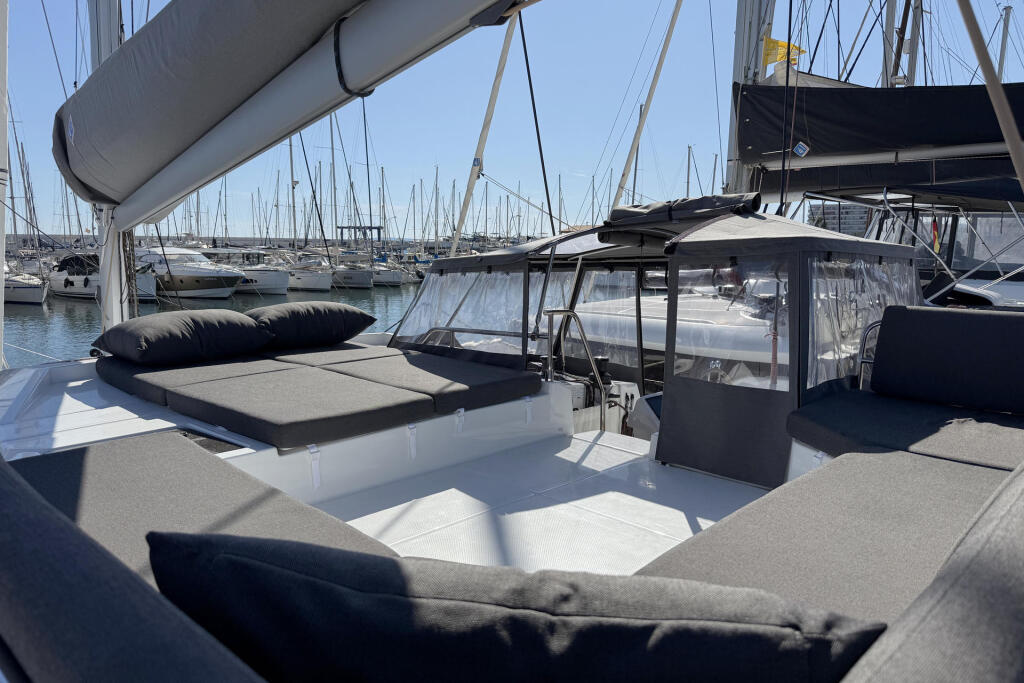 Fountaine Pajot Elba 45 Yara