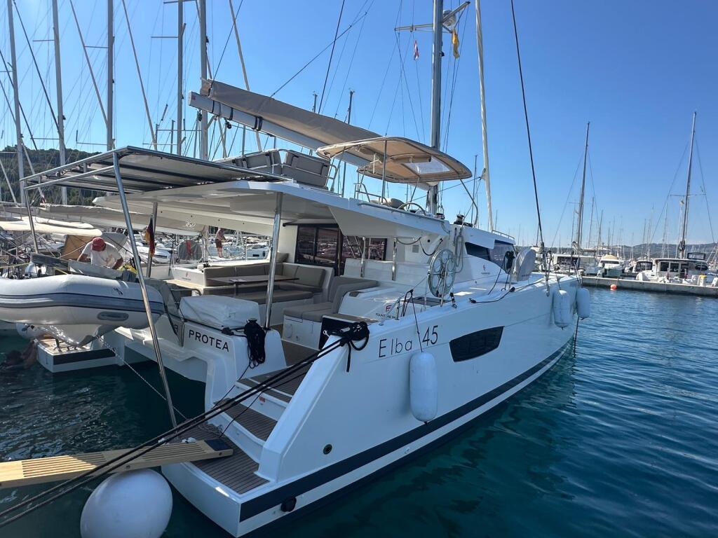 Fountaine Pajot Elba 45 Protea