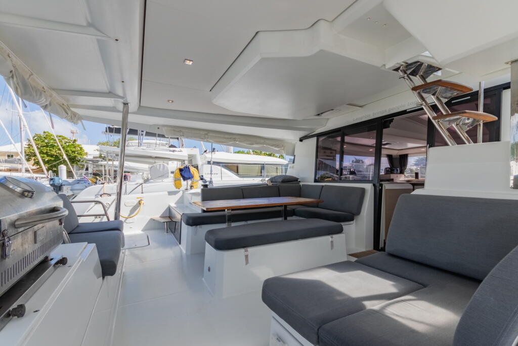Fountaine Pajot Elba 45 Gelos