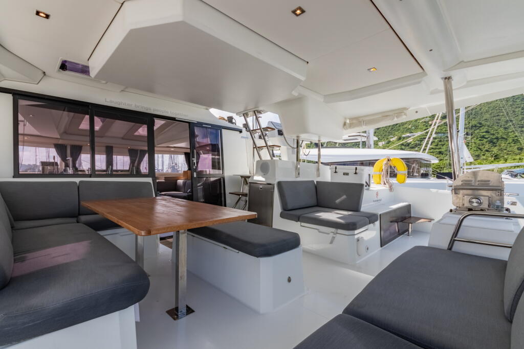 Fountaine Pajot Elba 45 Gelos