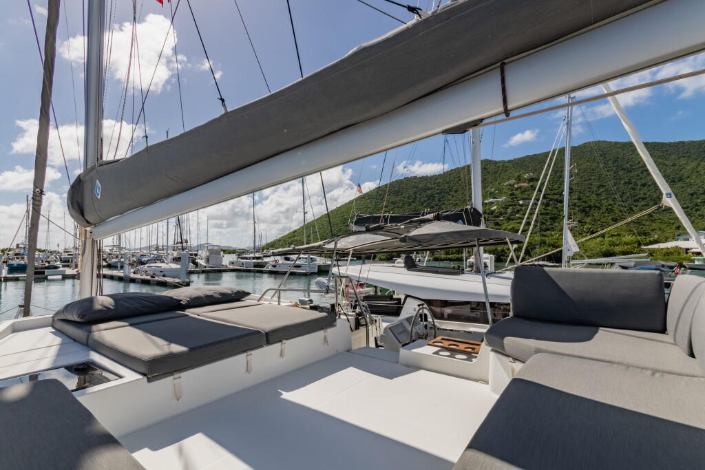 Fountaine Pajot Elba 45 Gelos