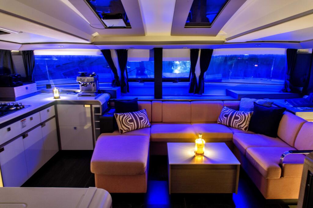 Fountaine Pajot Elba 45 Detour