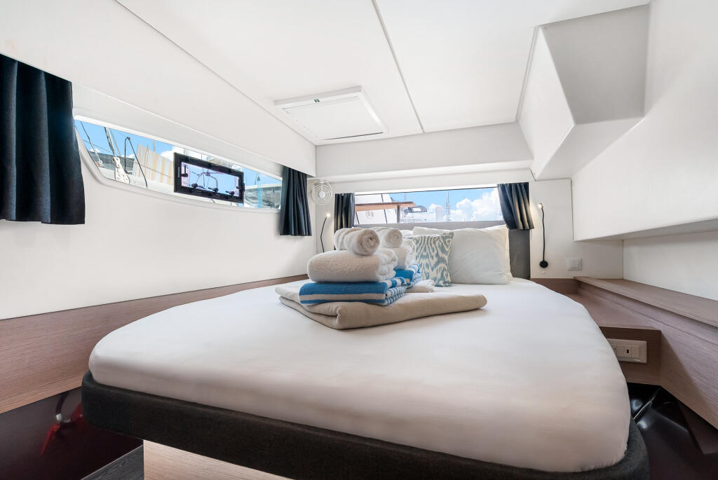 Fountaine Pajot Elba 45 Detour