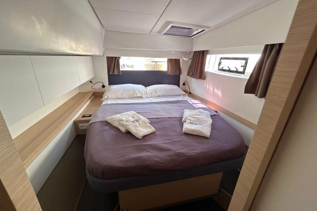 Fountaine Pajot Elba 45 Krug
