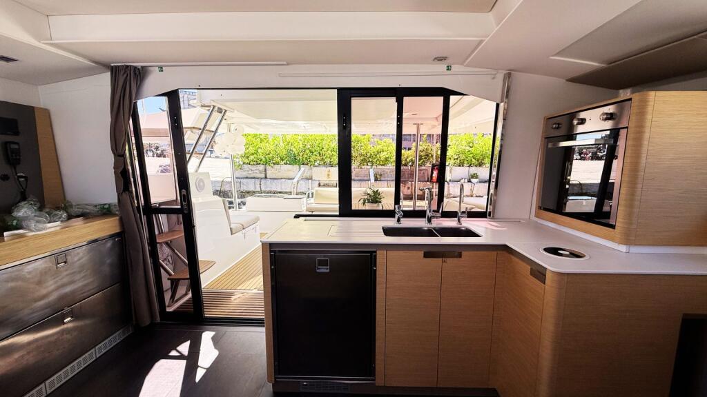 Fountaine Pajot Elba 45 Maravigghia