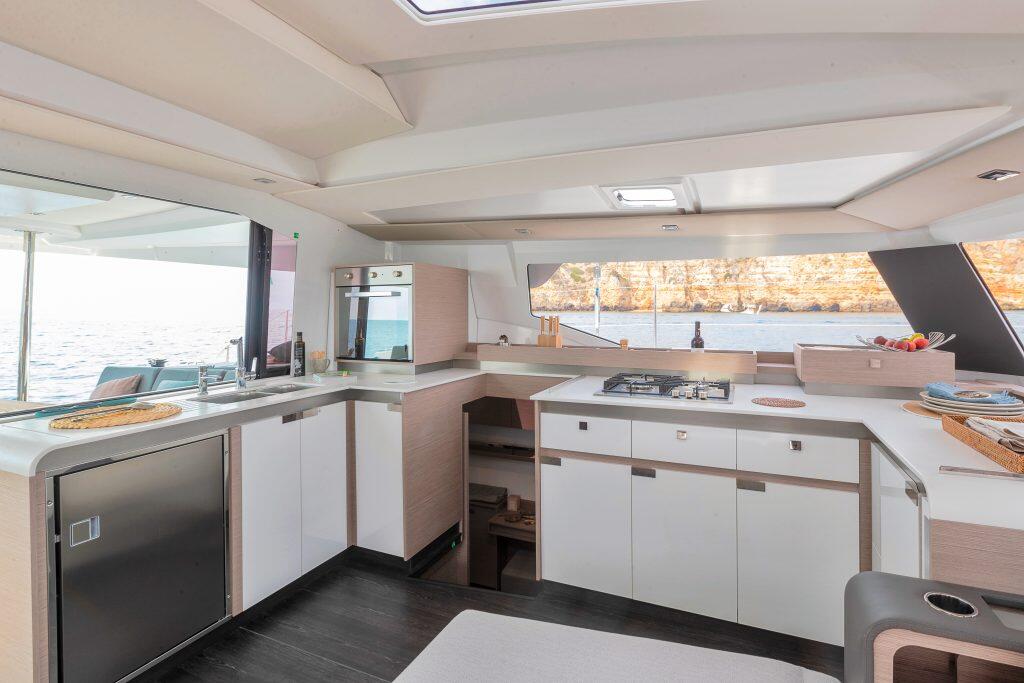Fountaine Pajot Elba 45 Fugu II