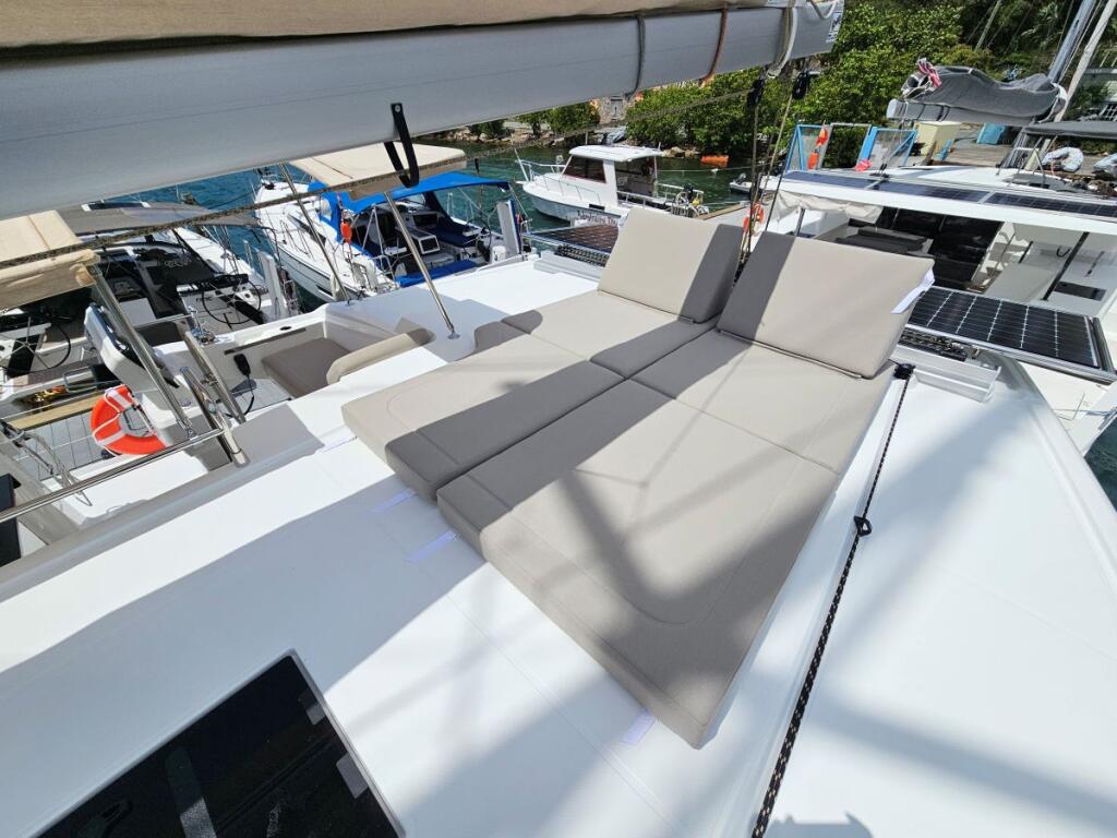 Fountaine Pajot FP 41 Maesto 3 Irish Exit