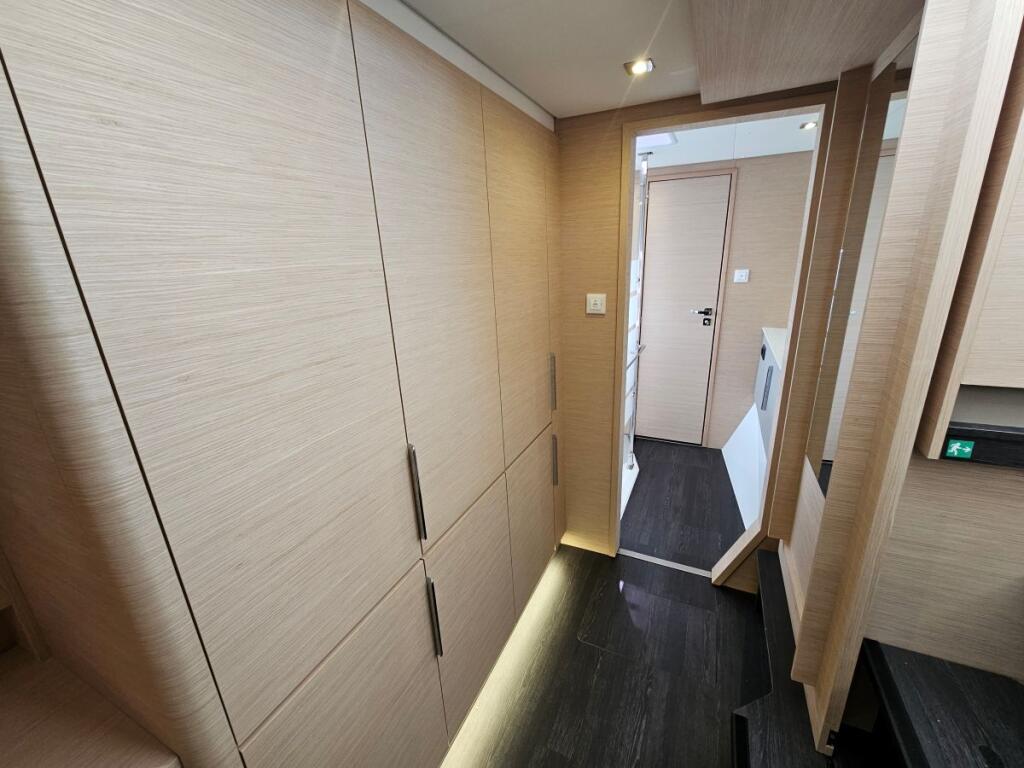 Fountaine Pajot FP 41 Maesto 3 Irish Exit