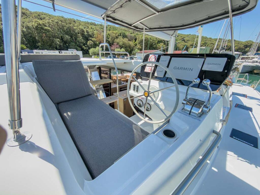 Fountaine Pajot FP 41 Quatuor 3 Acamar